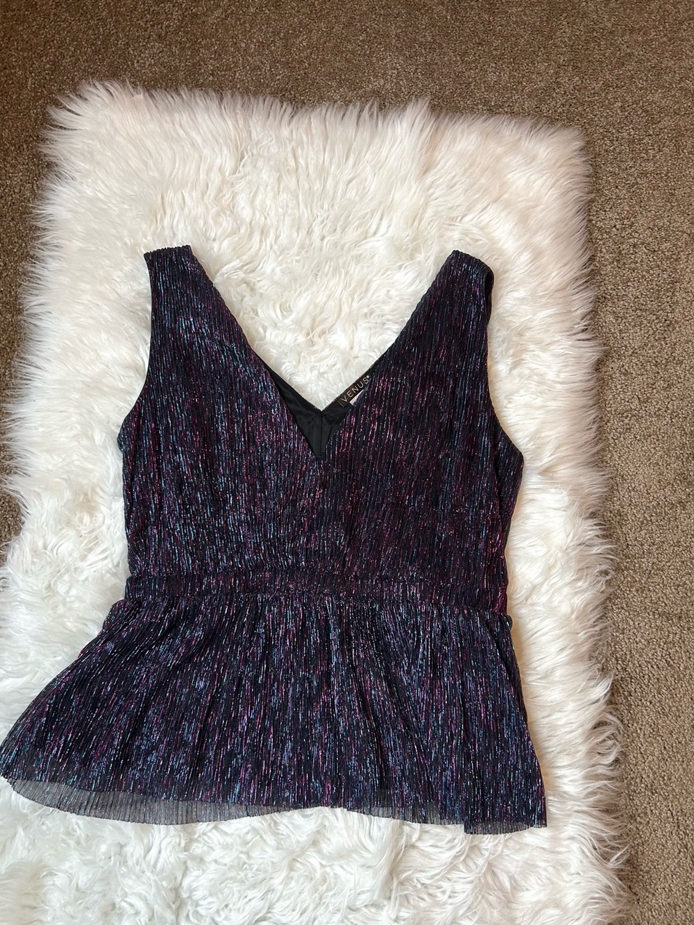 Multicolor Sleeveless Metallic Shimmer V-Neck Peplum Top